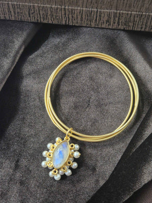 Brass breclets with charm three layered size 2.8