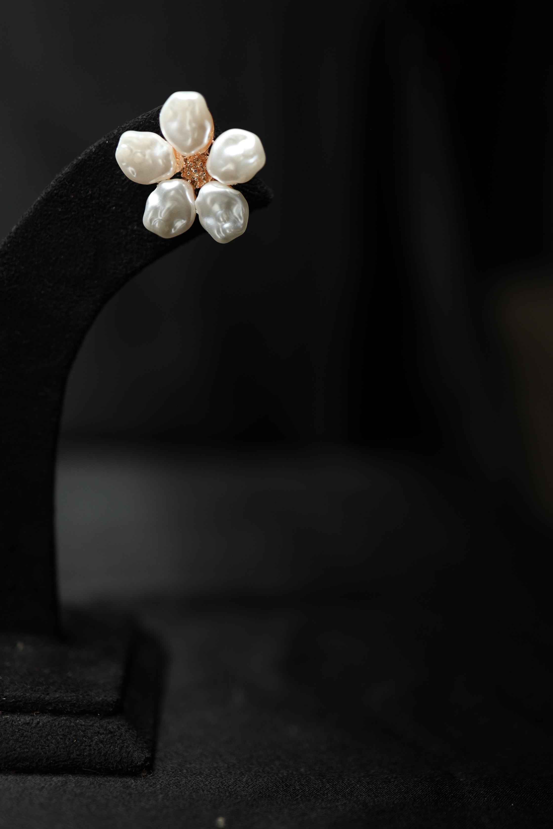 Flower Pearl Studs