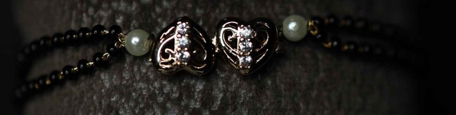 Hand Heart II Design Mangalsutra