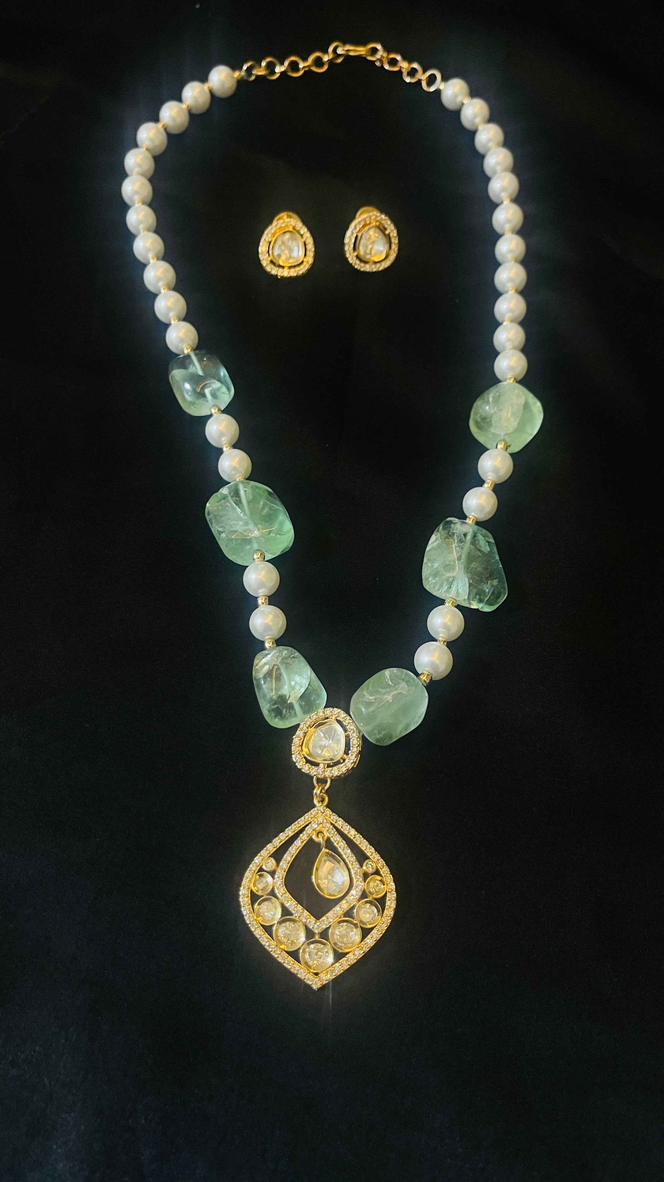 Beads pendant set in Mosinite Kundan