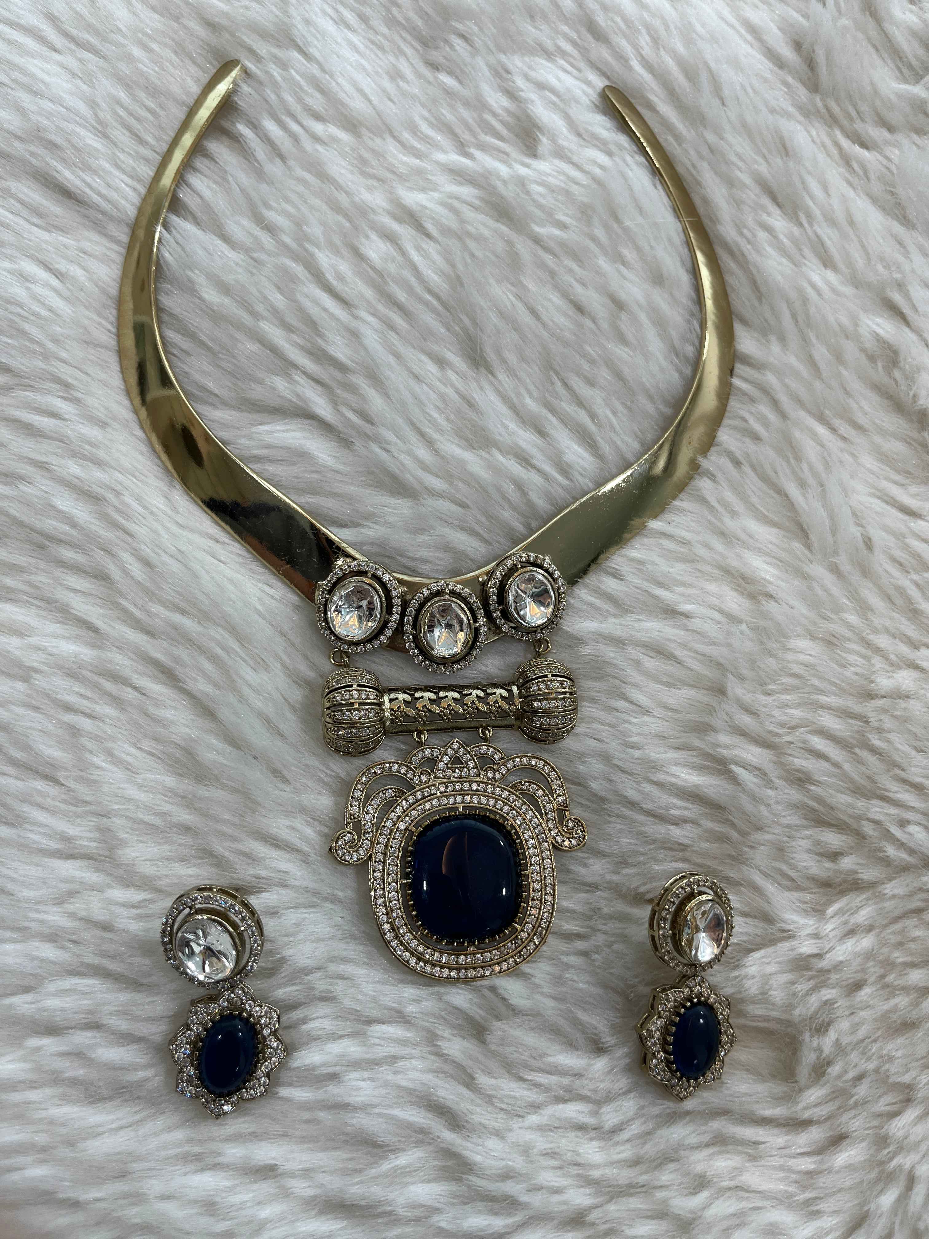 Midnight Blue Heritage Hasli Set