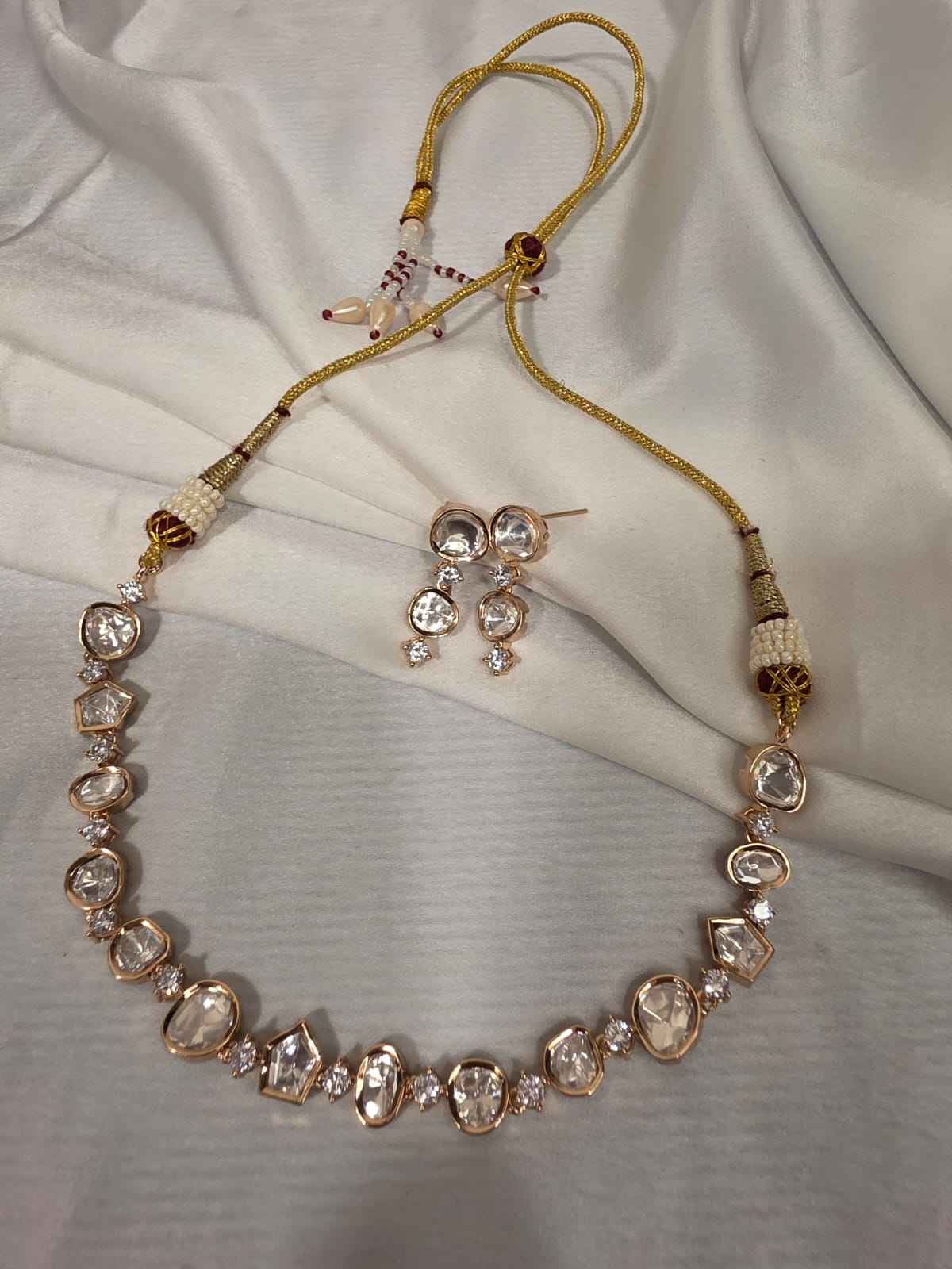 Uncut mosinite kundan