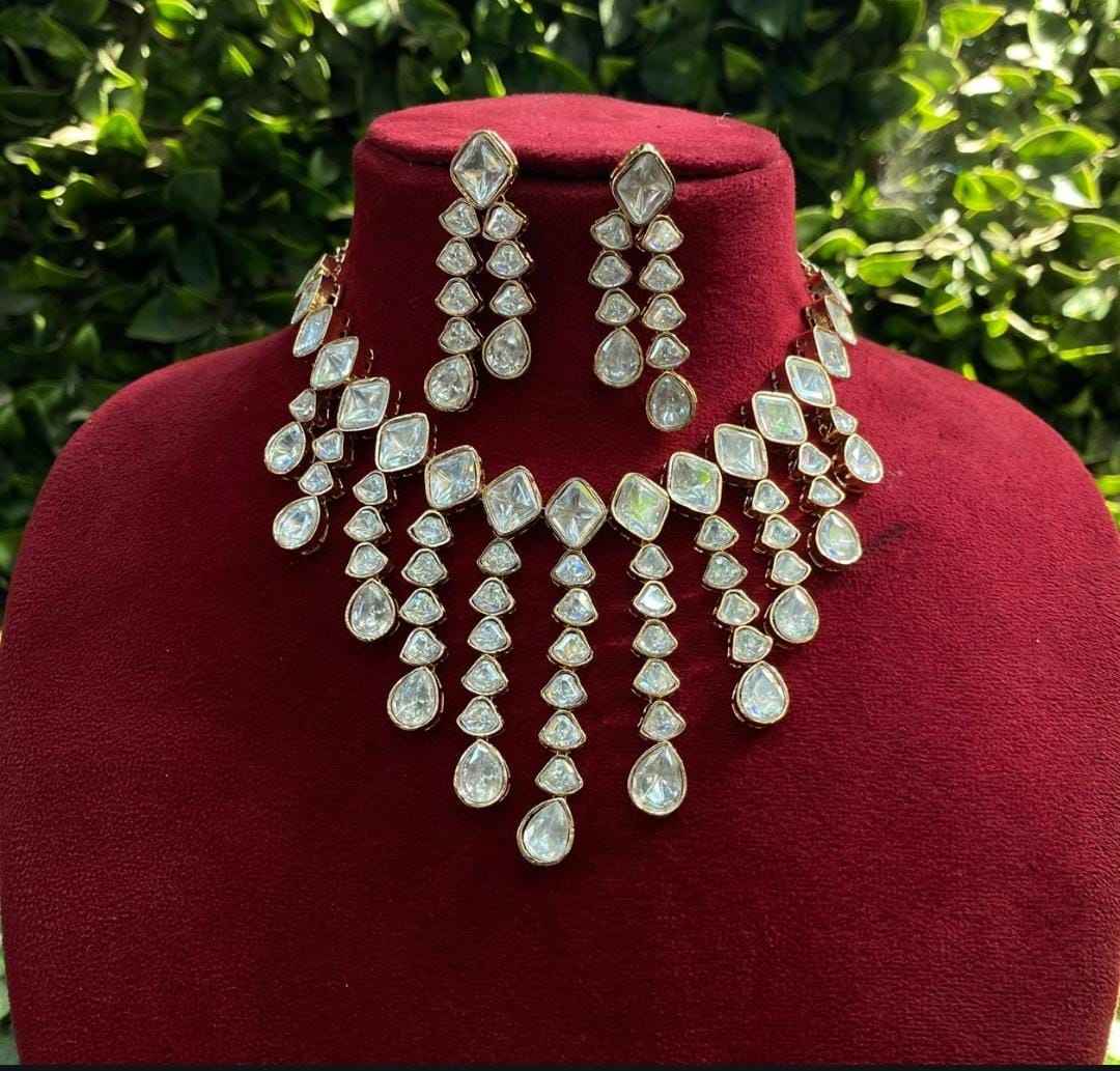 Mosinite kundan hanging style choker