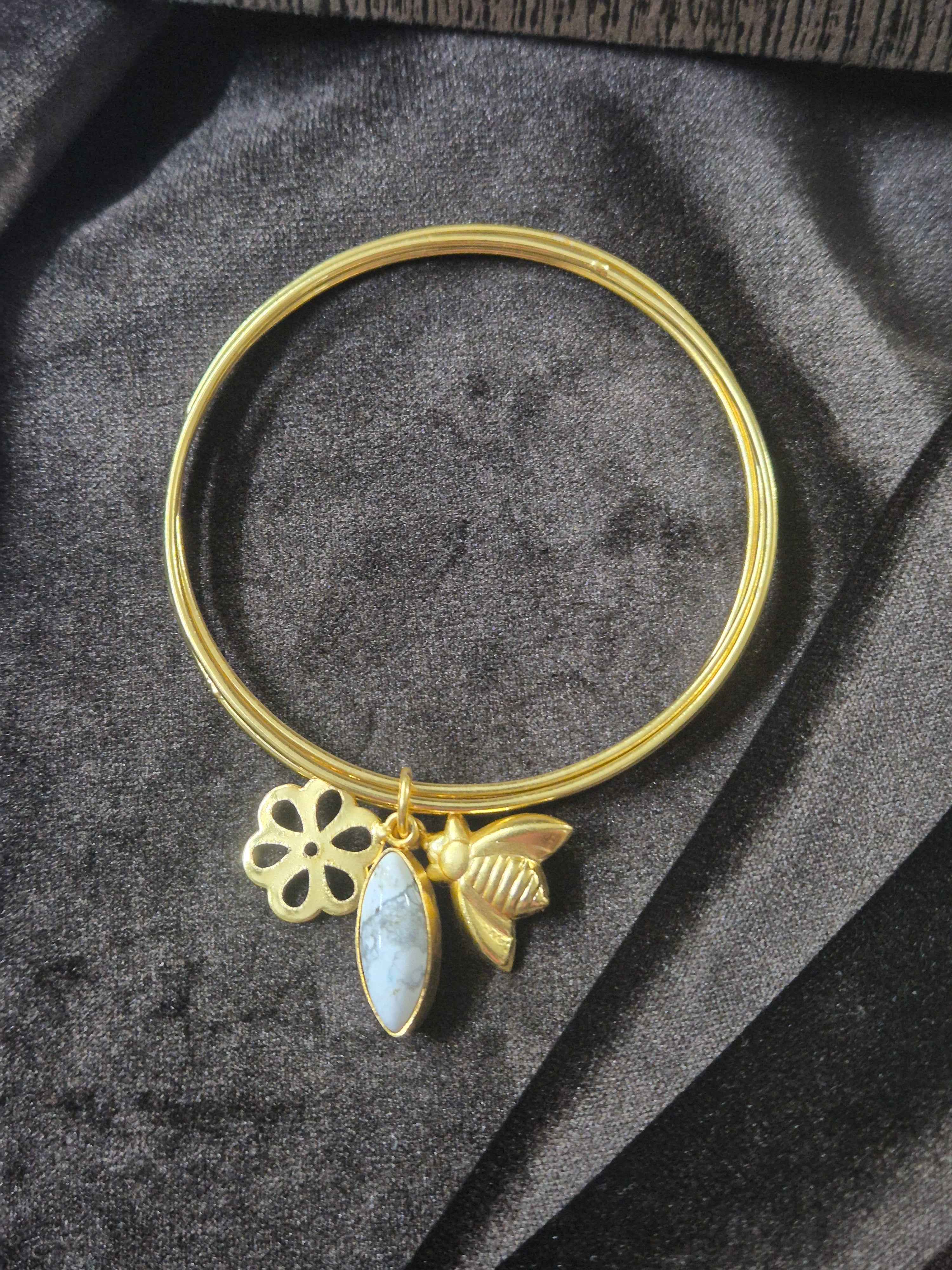 Brass breclets with charm three layered size 2.8