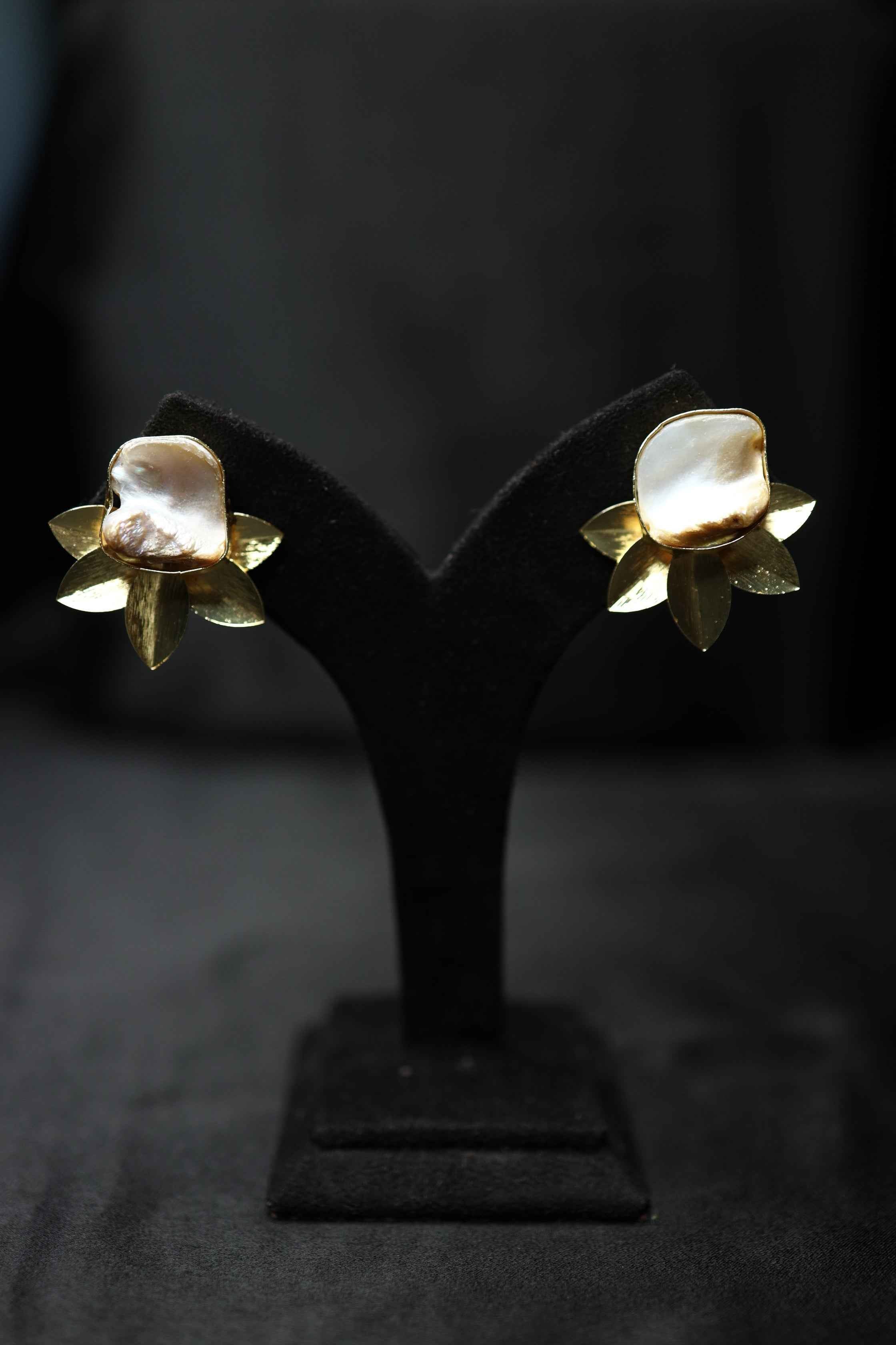 Brass made MOP Druzy Stone Studs