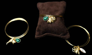 18 CRT Gold Polish Motif Bracelet