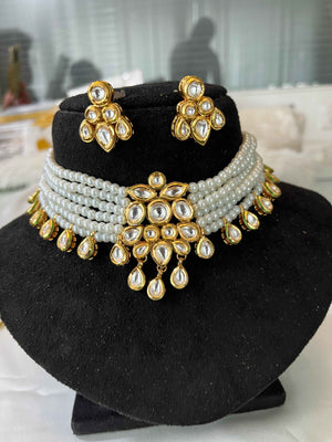 Pearl Cluster Kundan Choker Set