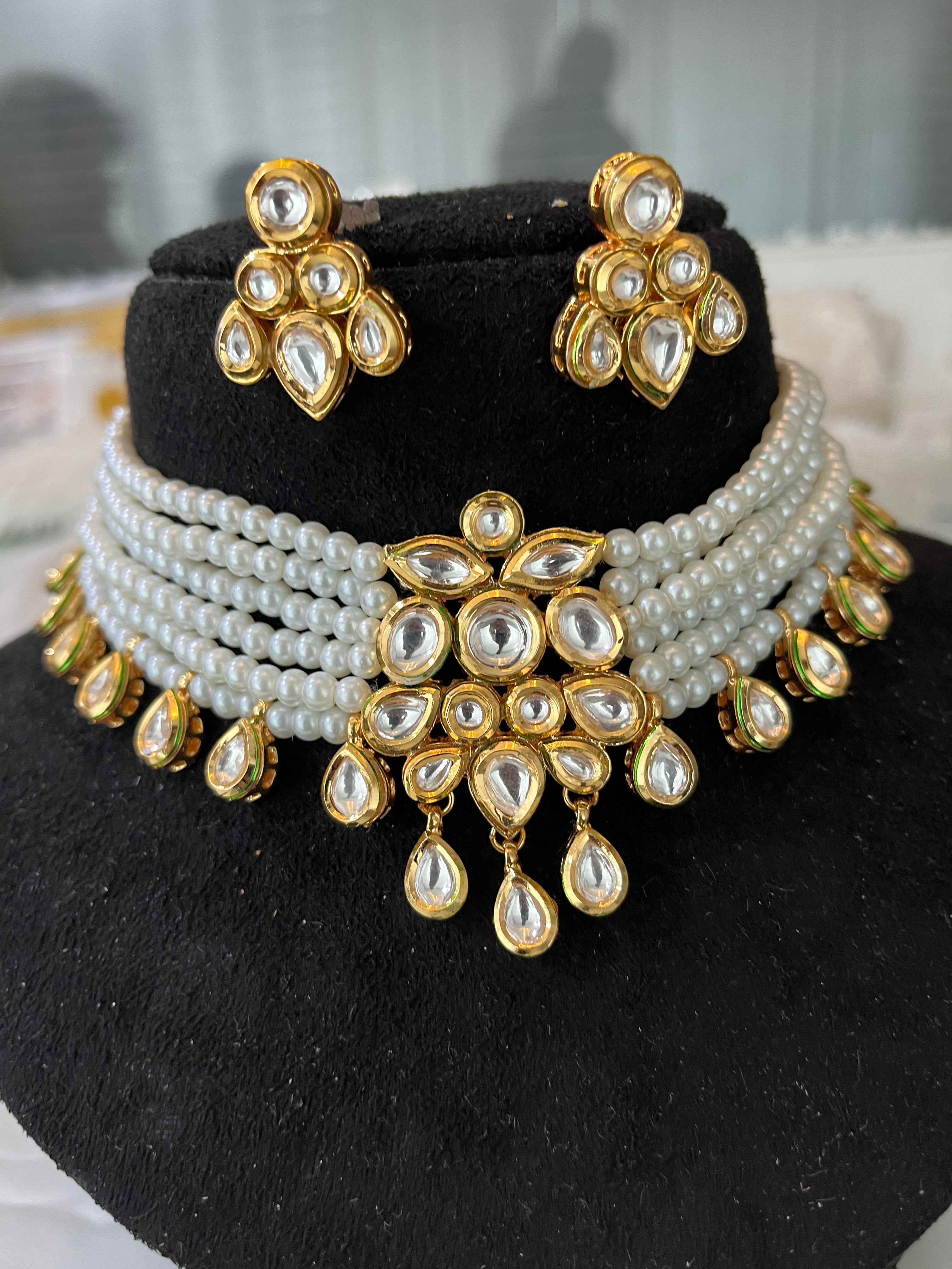 Pearl Cluster Kundan Choker Set