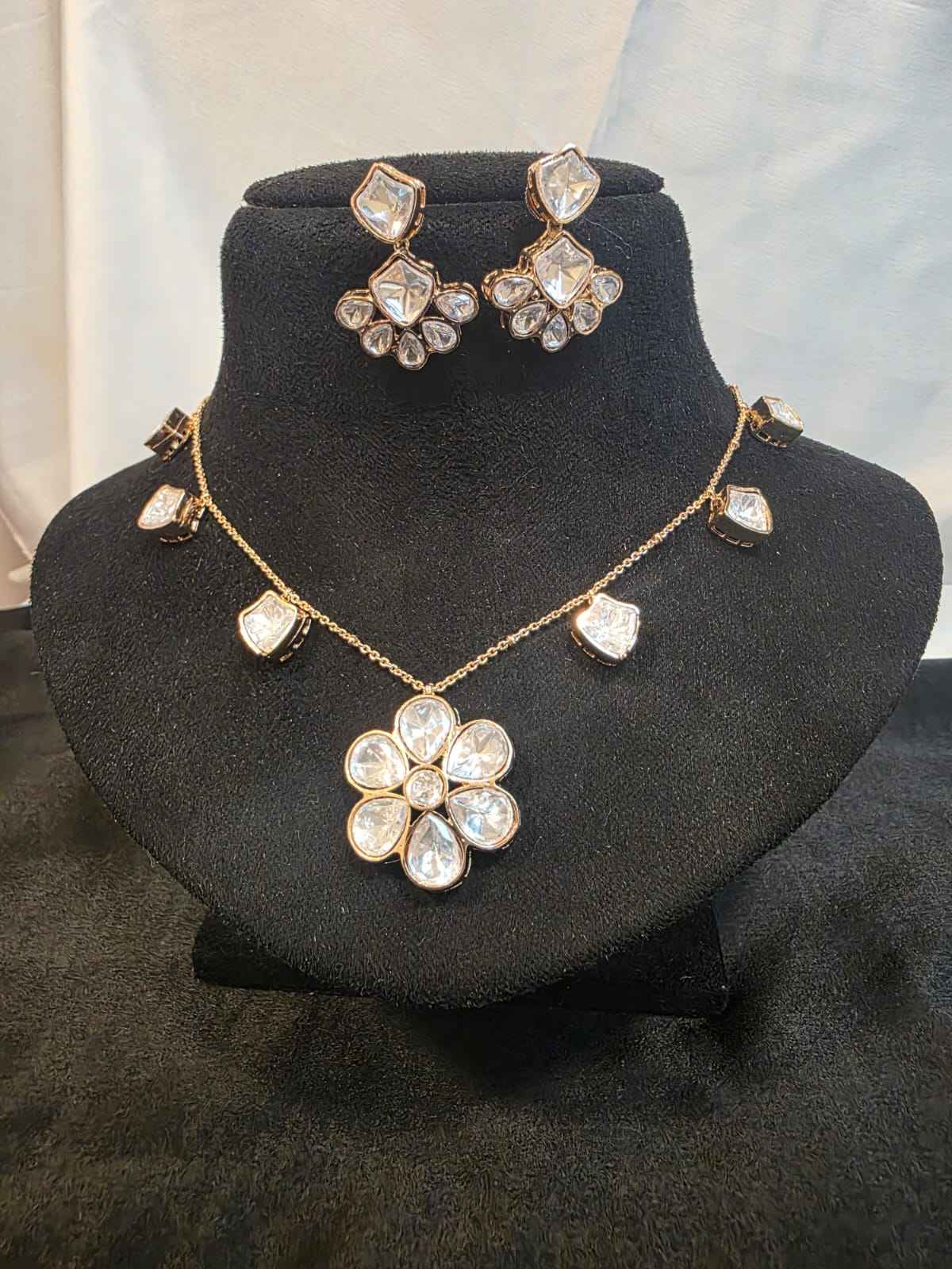Mosinite Kundan chain set