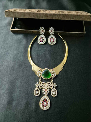 Ruby Emerald Regal Hasli Set