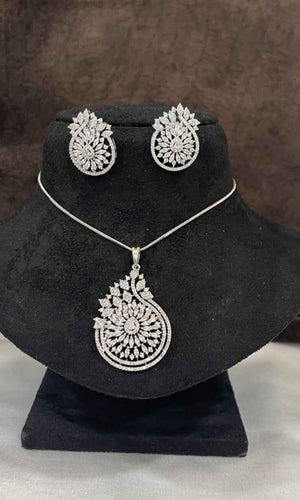 Radiant Floral Pendant Set