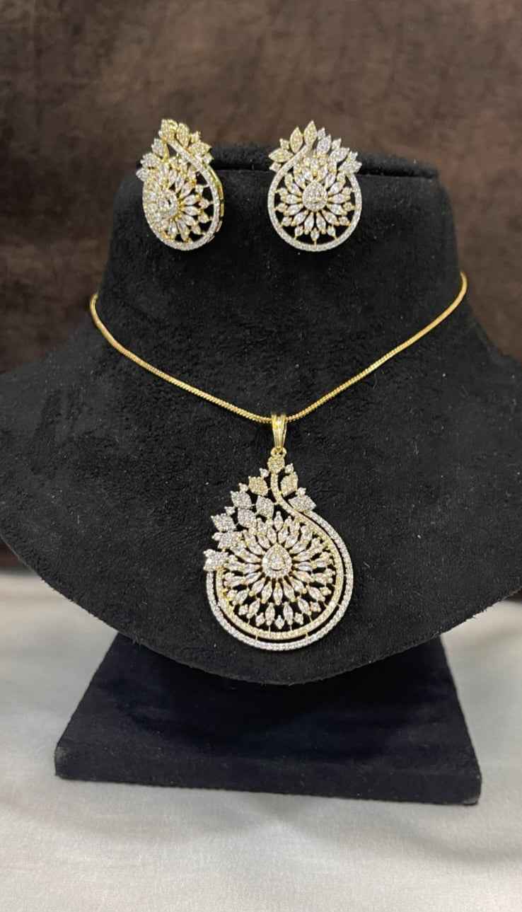 Radiant Floral Pendant Set